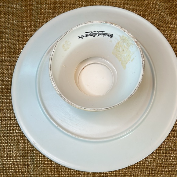 Magnolia Pedestal Cake Plate - Picture 7 of 9